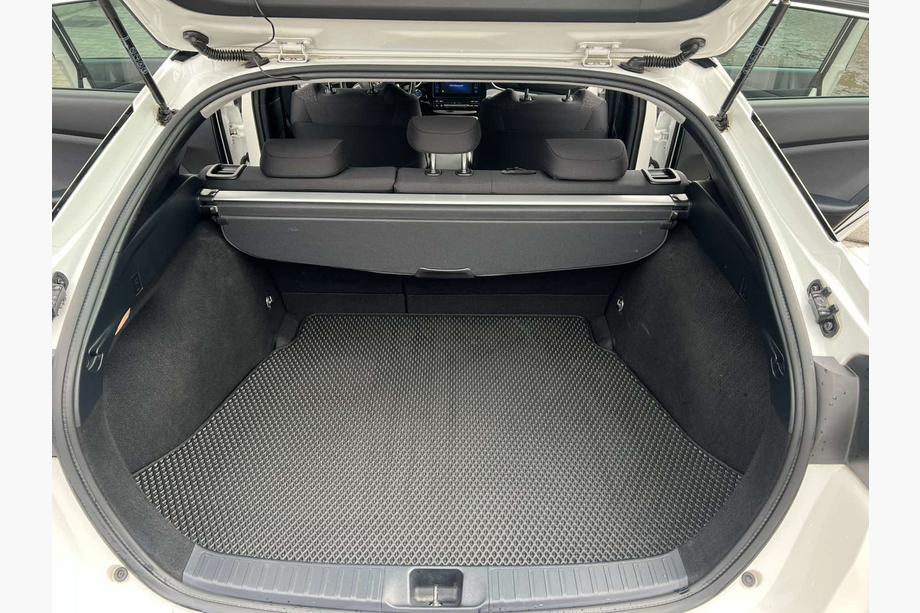 Toyota Prius 2015–2022 EVA vanička do kufra (LB, čierna) Image