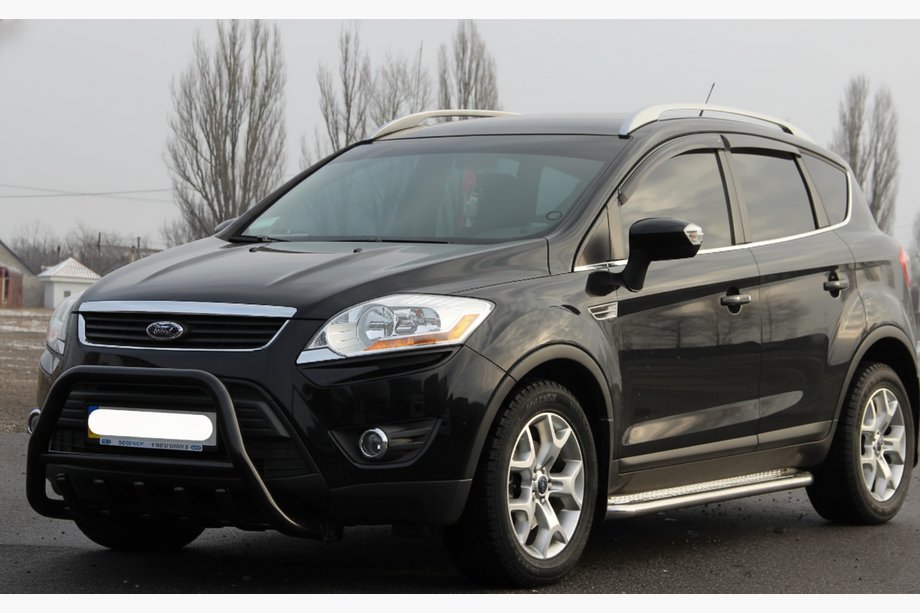 Ford Kuga 2008–2013 Predný ochranný rám WT003 Black (nerez) Image