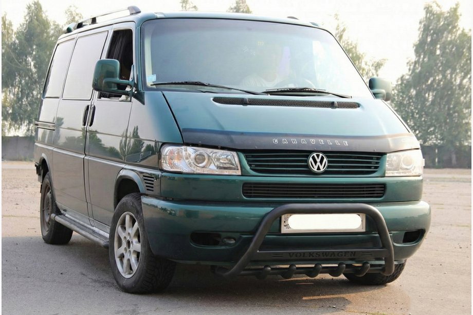 Volkswagen T4 Caravelle/Multivan 1990–2003 Predný ochranný rám WT004 Black (nerez) Image