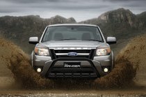 Ford Ranger 2007–2011 Bullbar WT003 Black (nerez) fotografia 1