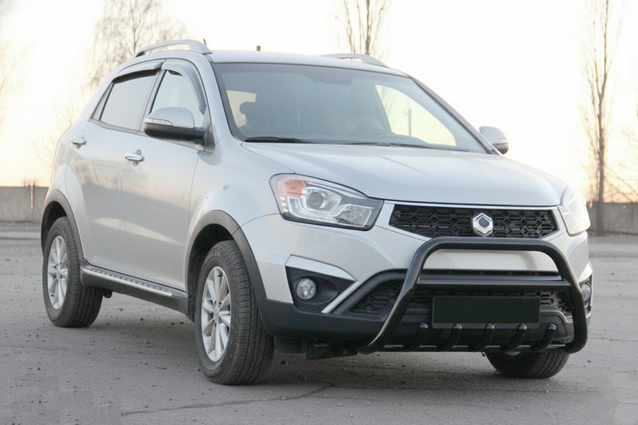 SsangYong Korando 2010–2019 Predný ochranný rám WT003 Black (nerez) Fotografia 1