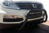 SsangYong Rexton I 2001–2017 Predný ochranný rám WT004 Black (nerez) fotografia 1