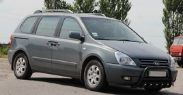 Kia Carnival 2002–2013 Bullbar WT003 Black (nerez) fotografia 3