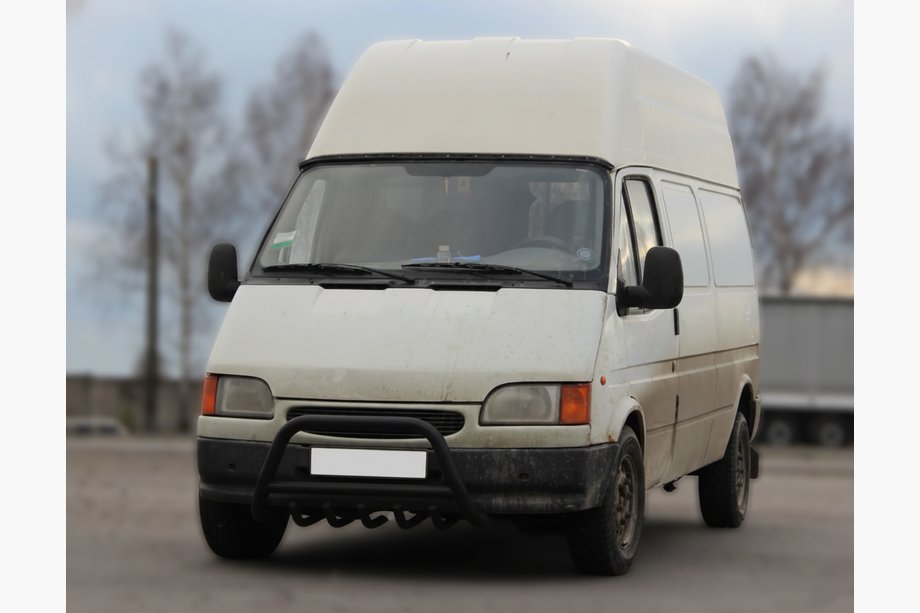 Ford Transit 1991–2000 Bullbar WT003 Black (nerez) Image