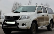 Toyota Hilux 2006–2015 Bullbar WT003 Black (nerez) fotografia 3