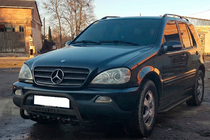 Mercedes ML W163 1997–2005 Kengurin WT004 Black (nerez) fotografia 3