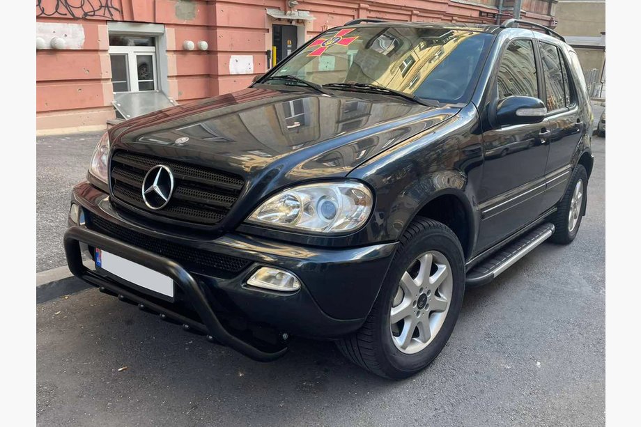 Mercedes ML W163 1997–2005 Predný ochranný rám WT003 Black (nerez) Image