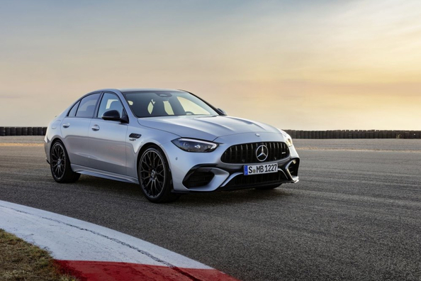 Recenzia Mercedes-Benz C-class AMG C 63 SE Performance (W206): dynamický plug-in hybrid v prémiovom segmente Fotografia 1