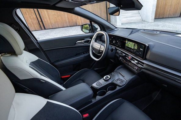 Kia Sportage piatej generácie (facelift 2024): štýlový crossover pre dynamický životný štýl Fotografia 6