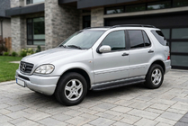 Mercedes ML W163 1997–2005 Bočné nášľapy Bosphorus Black (2 ks, hliník) fotografia 1