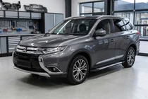 Mitsubishi Outlander 2012–2021 Bočné prahy Line (2 ks, hliník) fotografia 1