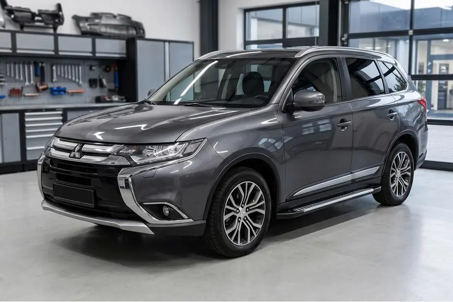 Mitsubishi Outlander 2012–2021 Bočné prahy Line (2 ks, hliník) Image