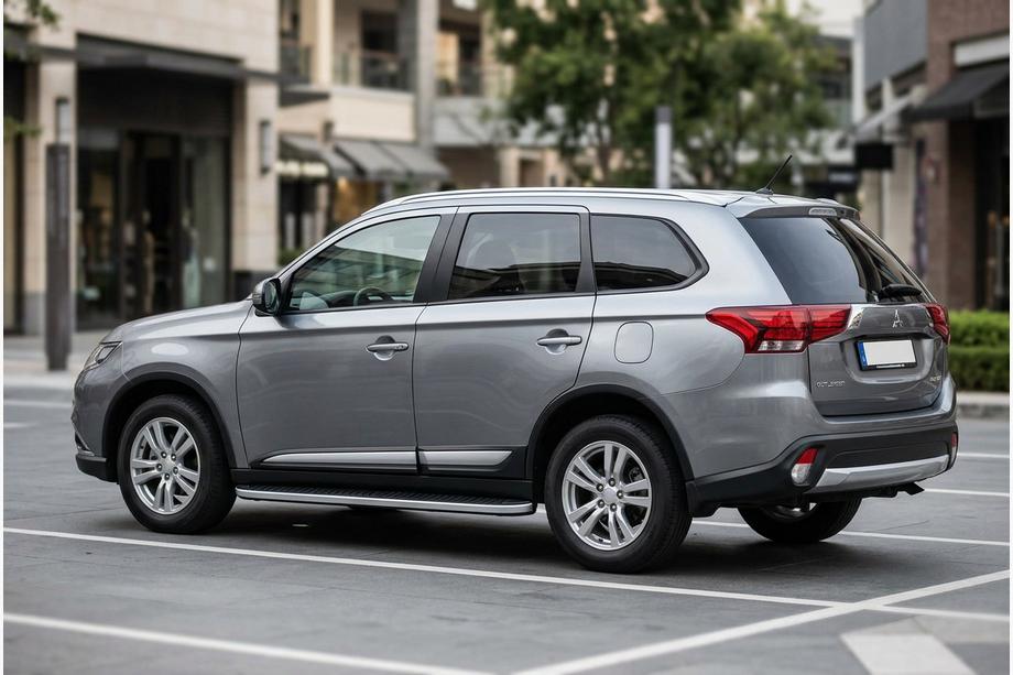 Mitsubishi Outlander 2012–2021 Bočné prahy Tayga Grey (2 ks, hliník) Image