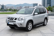 Nissan X-trail T31 2007–2014 Bočné nášľapy RedLine V1 (2 ks, hliník) fotografia 1