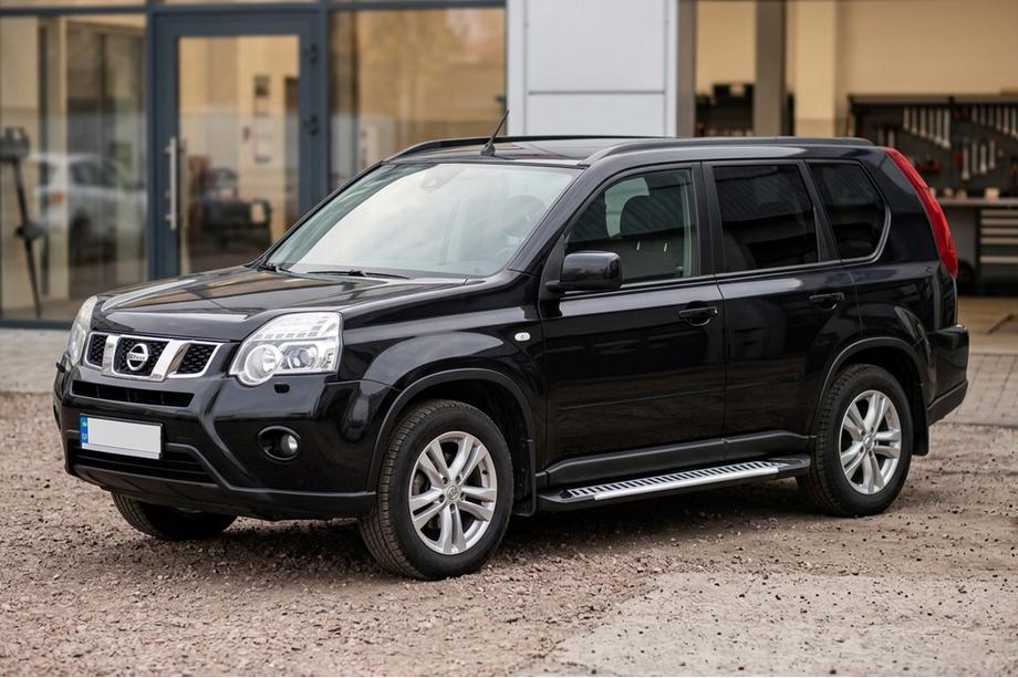 Nissan X-trail T31 2007–2014 Bočné prahy Line (2 ks, hliník) Image