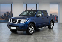 Nissan Navara 2006–2015 Bočné nášľapy RedLine V1 (2 ks, hliník) fotografia 1