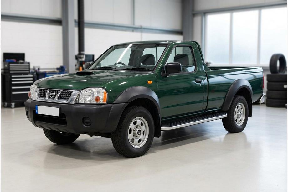 Nissan NP300 1999–2015 Bočné nášľapy Tayga Grey (2 ks, hliník) Image