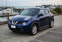 Nissan Juke 2010–2019 Bočné nášľapy RedLine Black (2 ks, hliník) fotografia 1