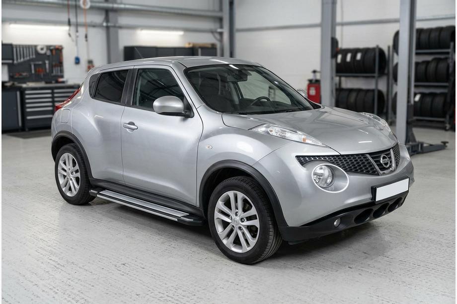Nissan Juke 2010–2019 Bočné nášľapy Rainbow (2 ks, hliník) Image