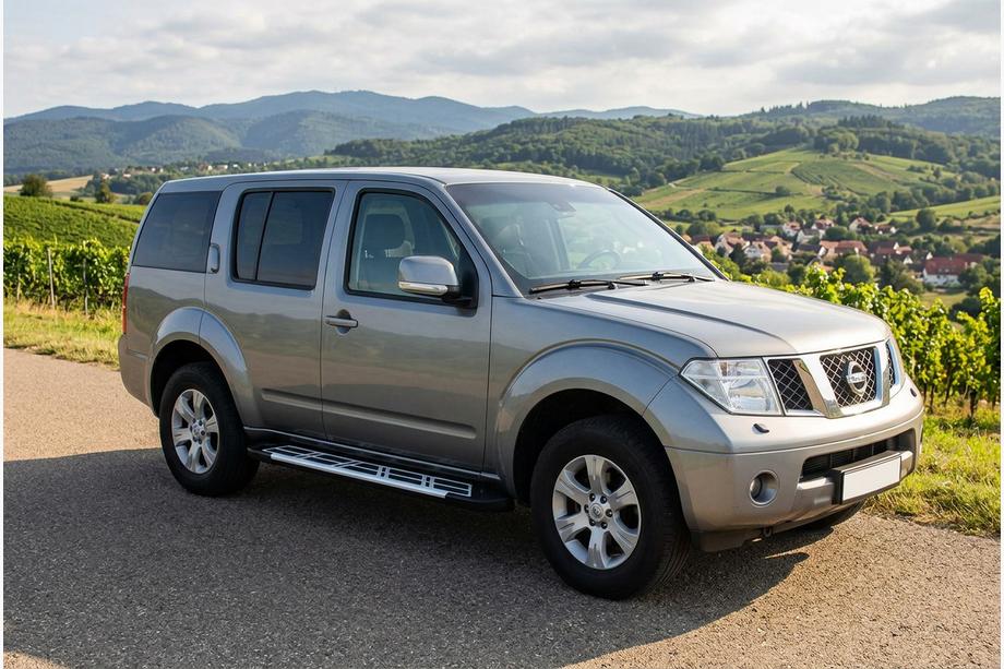 Nissan Pathfinder R51 2005–2014 Bočné nášľapy Sunrise (2 ks, hliník) Image