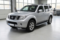 Nissan Pathfinder R51 2005–2014 Bočné nášľapy Tayga Grey (2 ks, hliník) fotografia 1