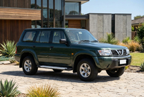 Nissan Patrol Y61 1997–2011 Bočné nášľapy typu X5 (2 ks, hliník) fotografia 1