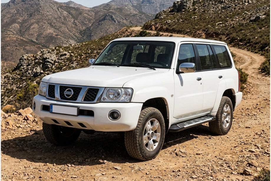 Nissan Patrol Y61 1997–2011 Bočné nášľapy Sunrise (2 ks, hliník) Image