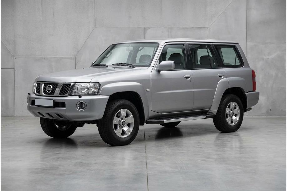 Nissan Patrol Y61 1997–2011 Bočné nášľapy RedLine V1 (2 ks, hliník) Image