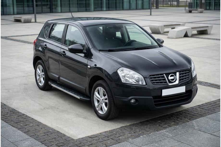 Nissan Qashqai 2007–2010 Bočné nášľapy Duru (2 ks, hliník) Image
