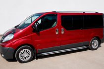 Opel Vivaro 2001–2015 Bočné nášľapy Rainbow (2 ks, hliník) fotografia 2