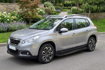 Peugeot 2008 2013–2019 Bočné nášľapy RedLine Black (2 ks, hliník) fotografia 1