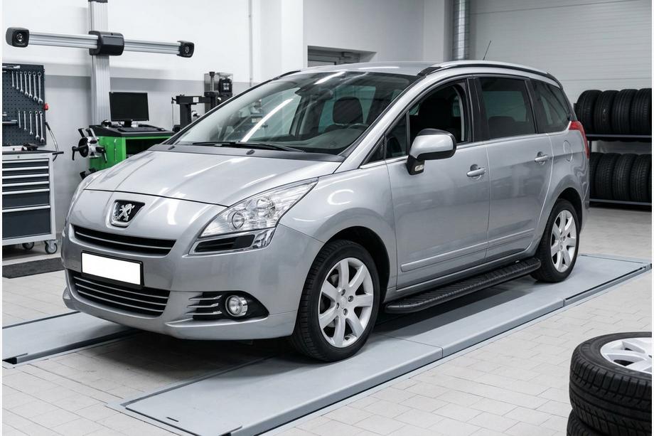 Peugeot 5008 2009–2016 Bočné nášľapy Bosphorus Black (2 ks, hliník) Image