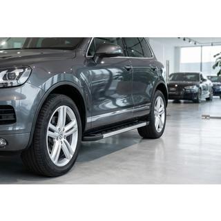 Bočné nášľapy RedLine V1 (2 ks, hliník) Porsche Cayenne 2003–2010 fotografia 1