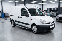 Renault Kangoo 1998–2008 Bočné nášľapy RedLine V1 (2 ks, hliník) fotografia 1