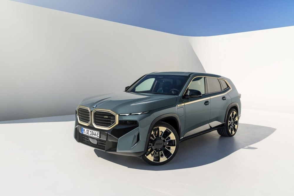 Prehľad vysokovýkonného BMW XM M 50e Plug-in Hybrid
