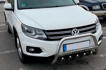 Volkswagen Tiguan 2007–2016 Predný ochranný rám WT004 (nerez) fotografia 3