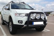 Mitsubishi L200 2006–2015 Kenguru rám WT018 Black (nerez) fotografia 1