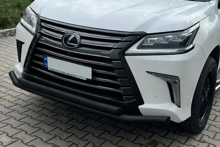 Lexus LX570/450d 2008–2022 Predný ochranný rám ST014 Black (2015+, nerez) Image