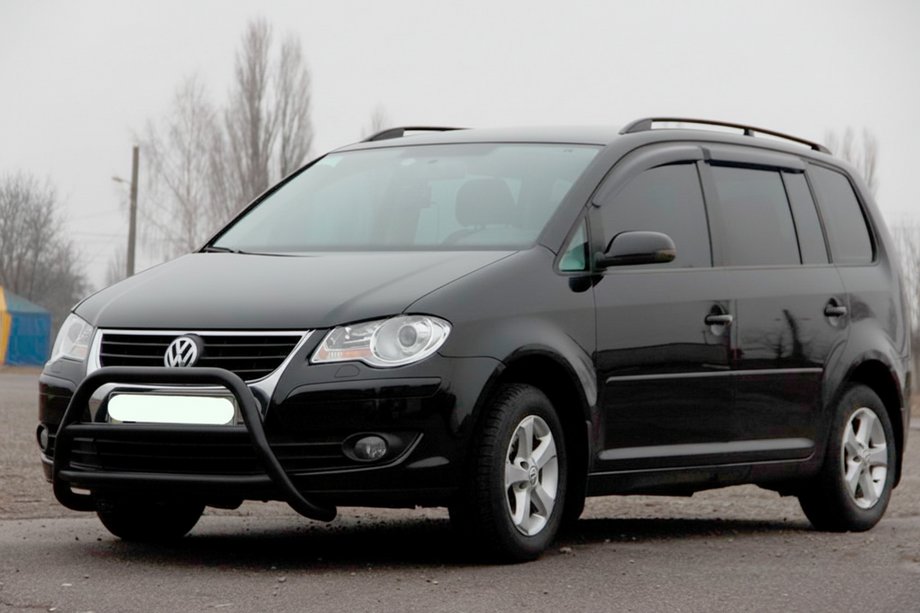 Volkswagen Touran 2003–2010 Kengurín WT022 Black (nerez) Image