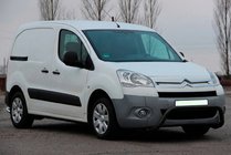 Peugeot Partner Tepee 2008–2018 Predný ochranný rám (bullbar) WT007 Black (nerez) fotografia 1