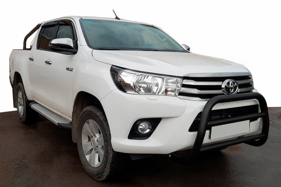 Toyota Hilux 2015– Predný ochranný rám (bullbar) WT007 Black (nerez) Image