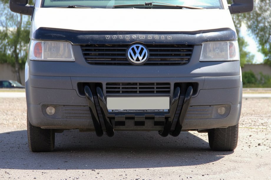 Volkswagen T5 Transporter 2003–2010 Ochranný rám (bullbar) ST006-15 Nostrils Black (nerez) Fotografia 1
