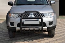 Mitsubishi L200 2006–2015 Predný ochranný rám QT007 Black (nehrdzavejúca oceľ) fotografia 3