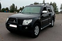 Mitsubishi Pajero Wagon IV 2006–2021 Predný ochranný rám QT007 Black (nehrdzavejúca oceľ) fotografia 2