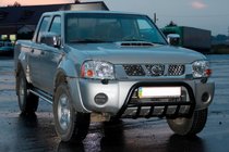 Nissan NP300 1999–2015 Kengurin WT002 Black (nerez) fotografia 3