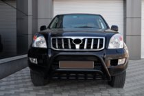 Toyota Land Cruiser Prado 120 2002–2009 Nízky predný ochranný rám WT002 Black (nerez) fotografia 2