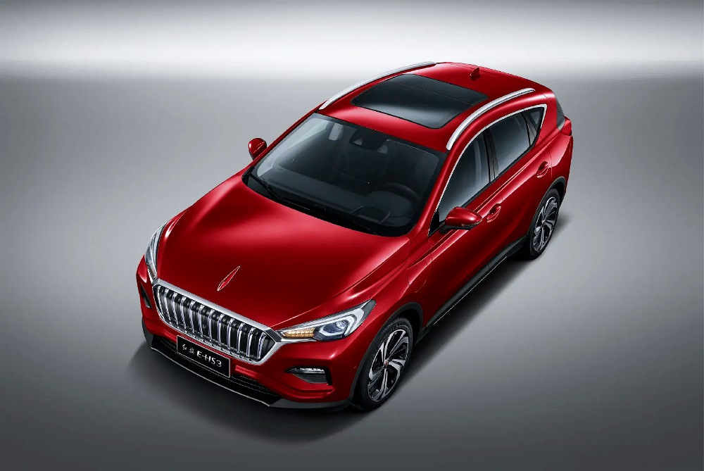 Test Hongqi E-HS3: Kompaktný elektrický crossover s pohonom všetkých kolies