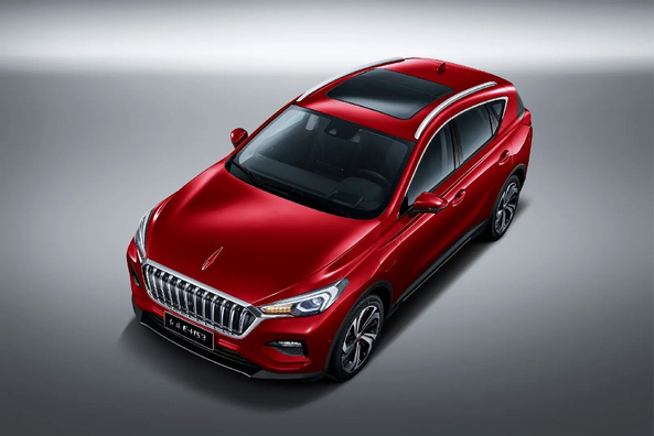 Test Hongqi E-HS3: Kompaktný elektrický crossover s pohonom všetkých kolies