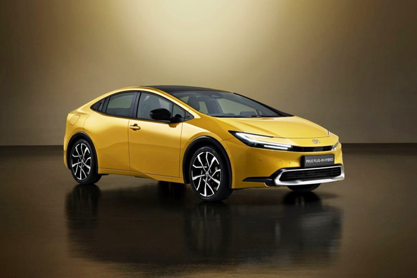 Toyota Prius (XW60): Piata generácia legendárneho hybridu