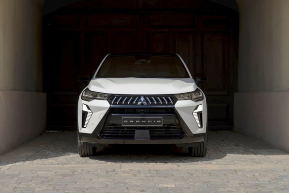 Mitsubishi Grandis 2025: Návrat modelu vo forme crossoveru